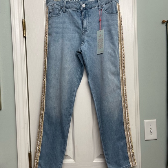 Laurie Felt Classic Girlfriend Jeans. 28” inseam and 34.5 loose waist - Picture 8 of 12